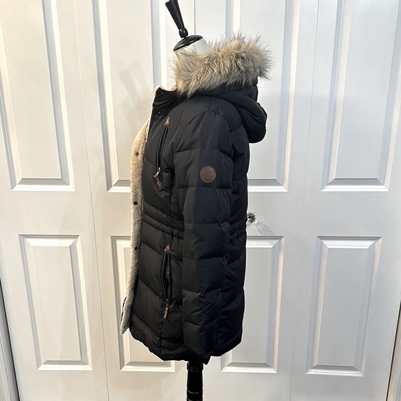 Ralph Lauren Black Puffers - Picture 4 of 11